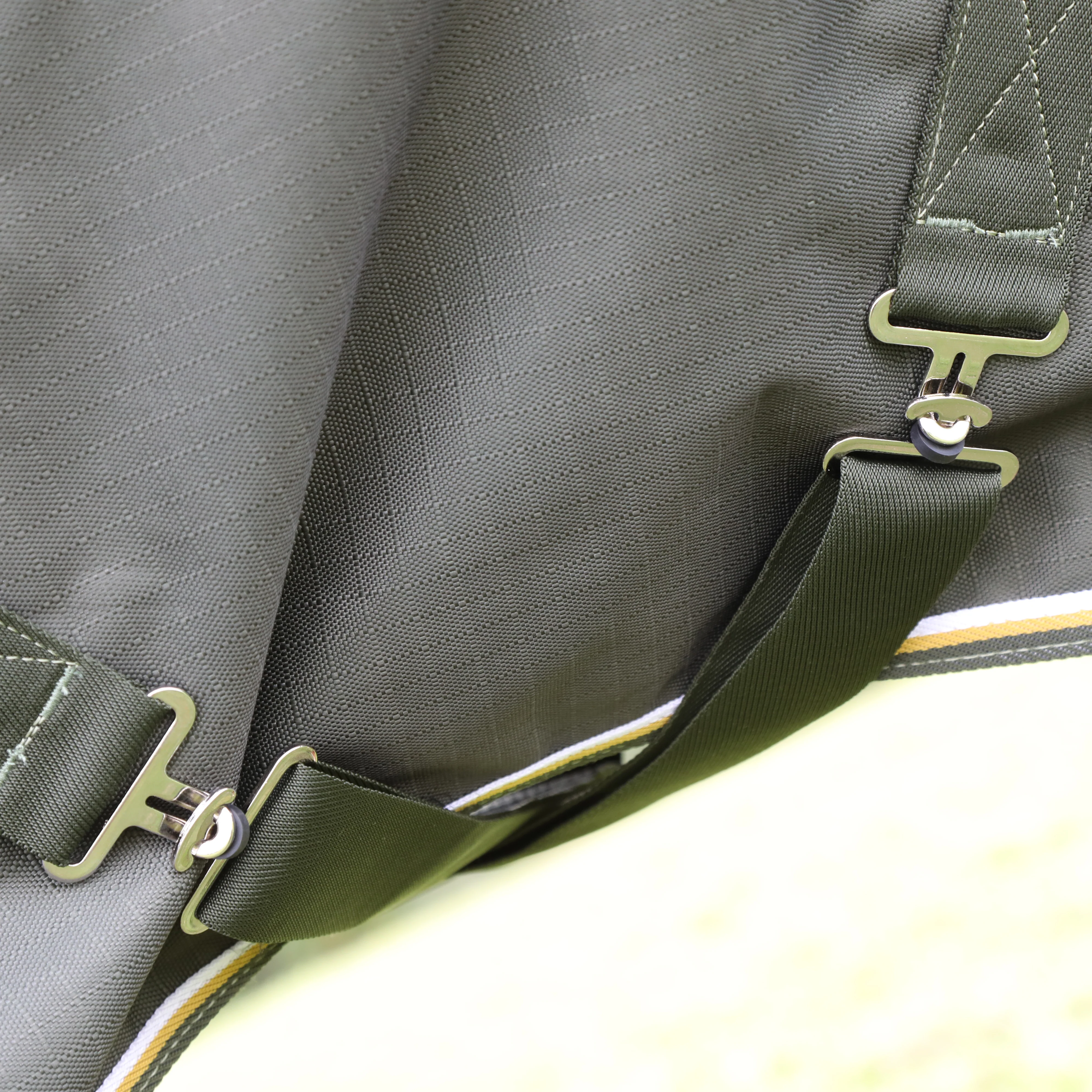 Shires Highlander Plus 50 Turnout Rug - Image 3