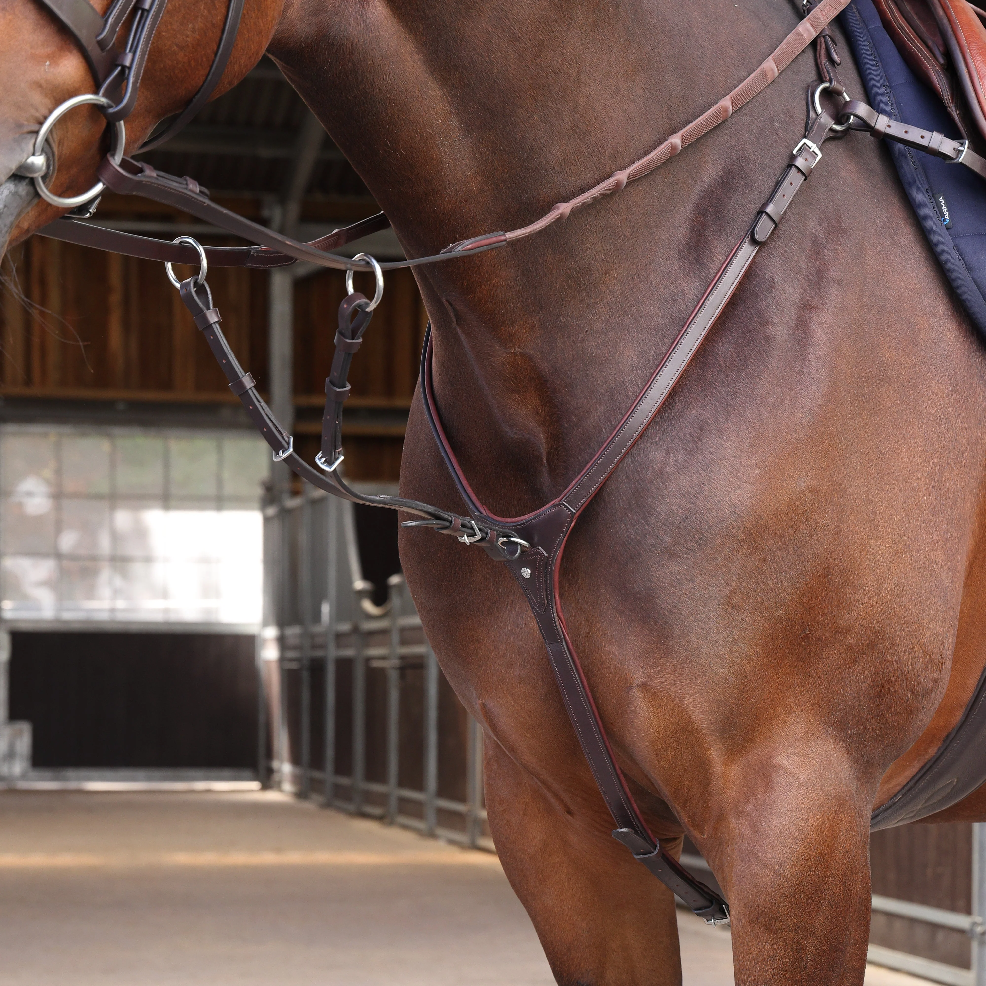 Velociti LUSSO Elite Close Contact Breastplate - Image 2